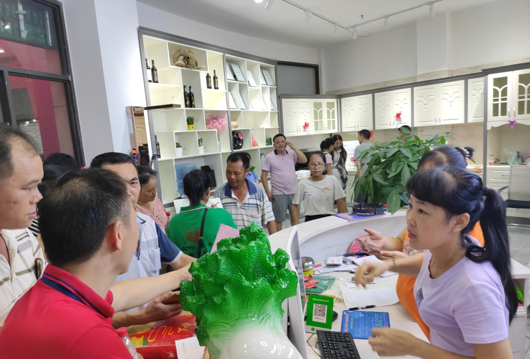 佳歌集成灶廣西扶綏專賣店夜宴活動(dòng)圓滿成功