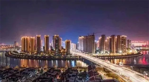 佳歌電器袁海濱參加我市第十七屆人民代表大會二次會議 佳歌電器袁海濱參加我市第十七屆人民代表大會二次會議