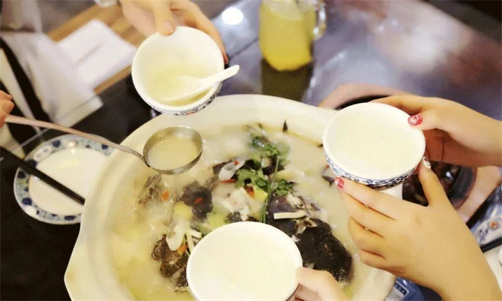 冬天一碗湯，勝似良藥方！